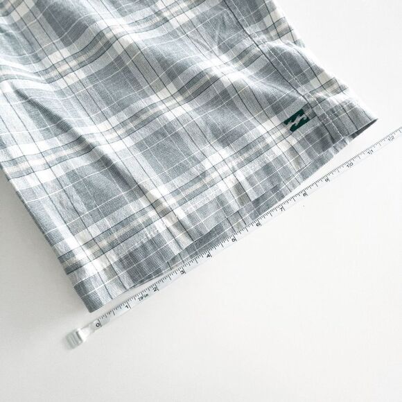 Billabong Mens Jimi Plaid Walkshorts Flat Front Mid-Length Green Size 34 - Picture 8 of 9